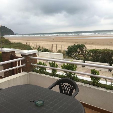 Апартаменты Apartamento Edificio La Playa Сантонья Экстерьер фото