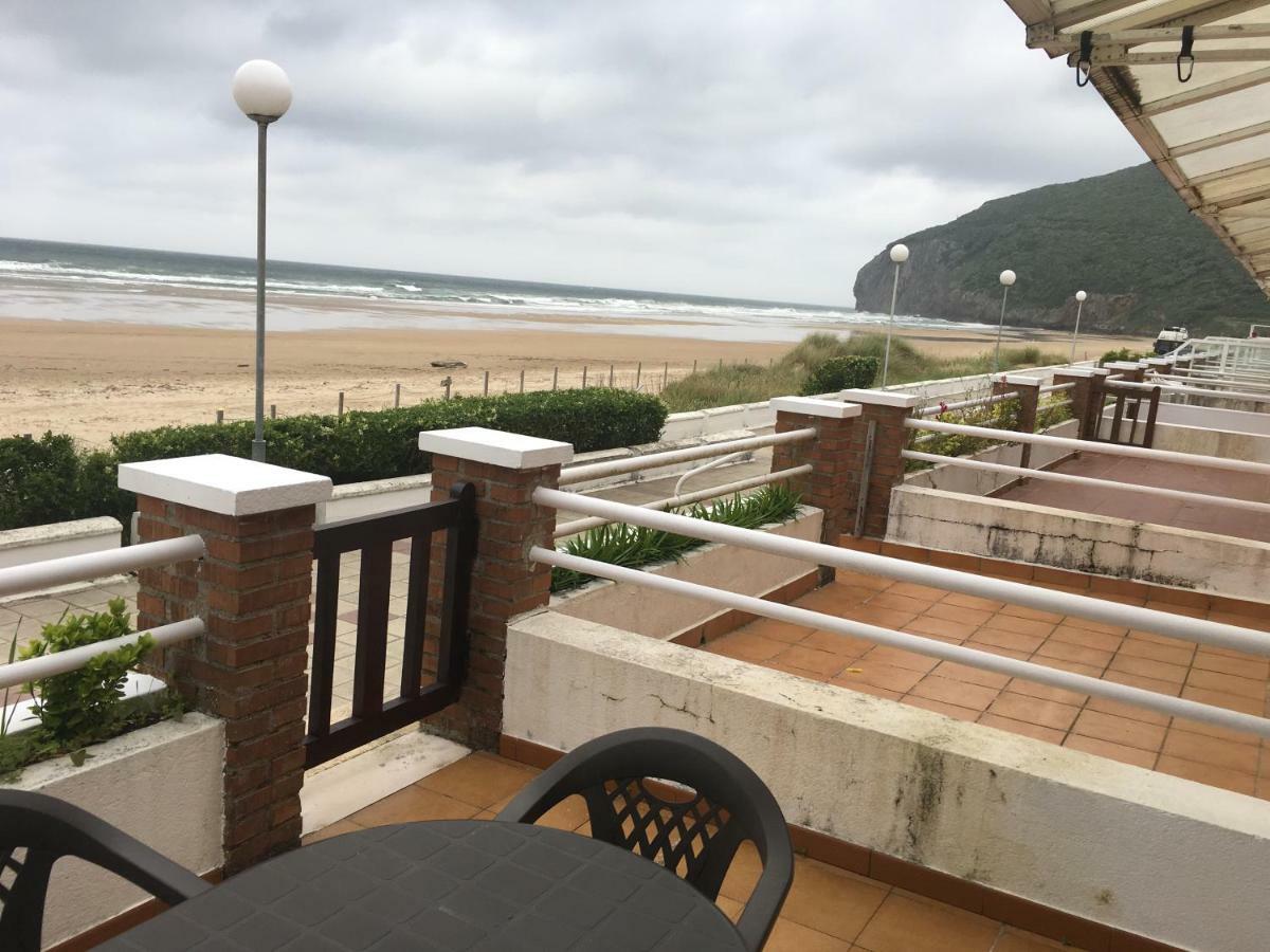 Апартаменты Apartamento Edificio La Playa Сантонья Экстерьер фото